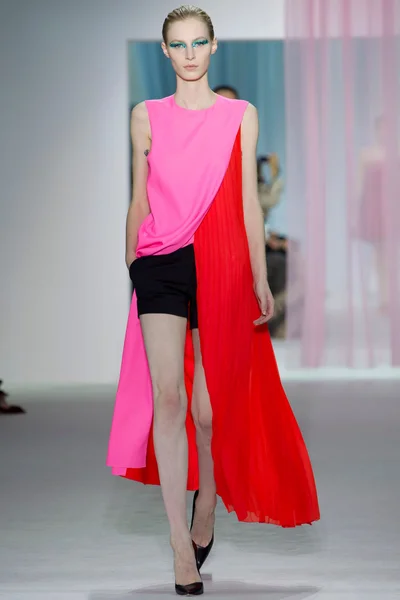 Look 35